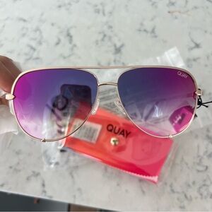 QUAY HIGHKEY GOLD PINK